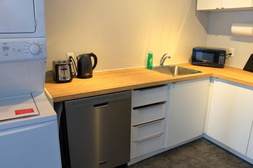 Suite #B, Industrial Styling, Ac Halifax Exterior foto